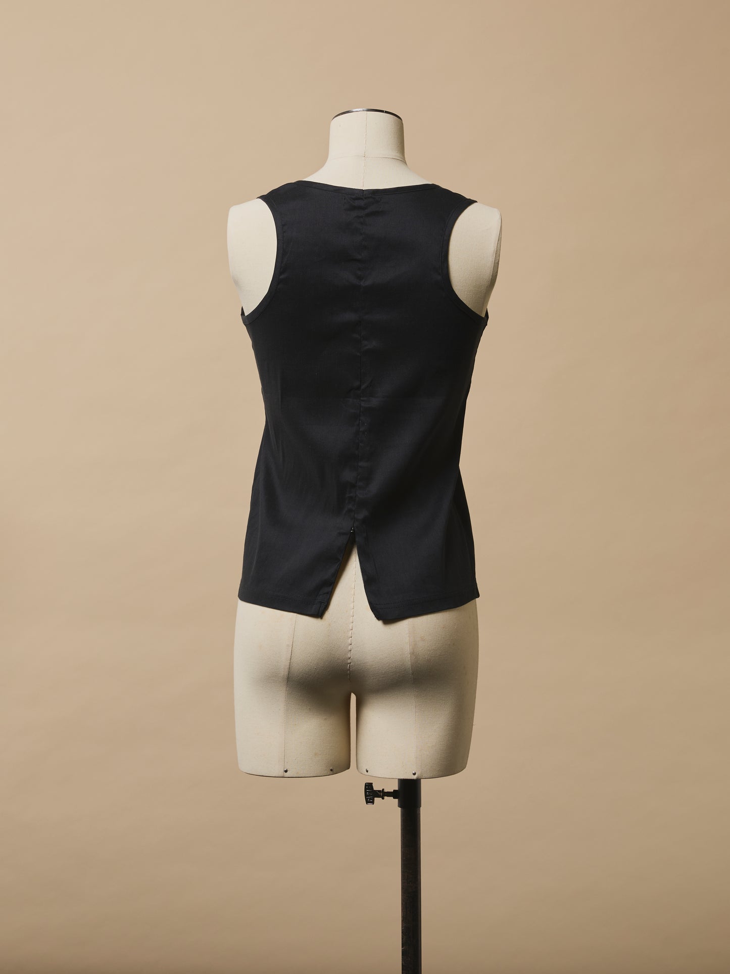 Fitted Tank Top in Polyester