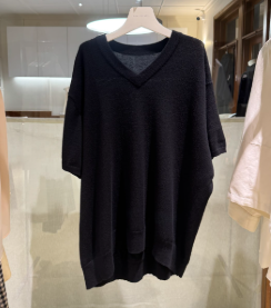 Ida V neck in Wool