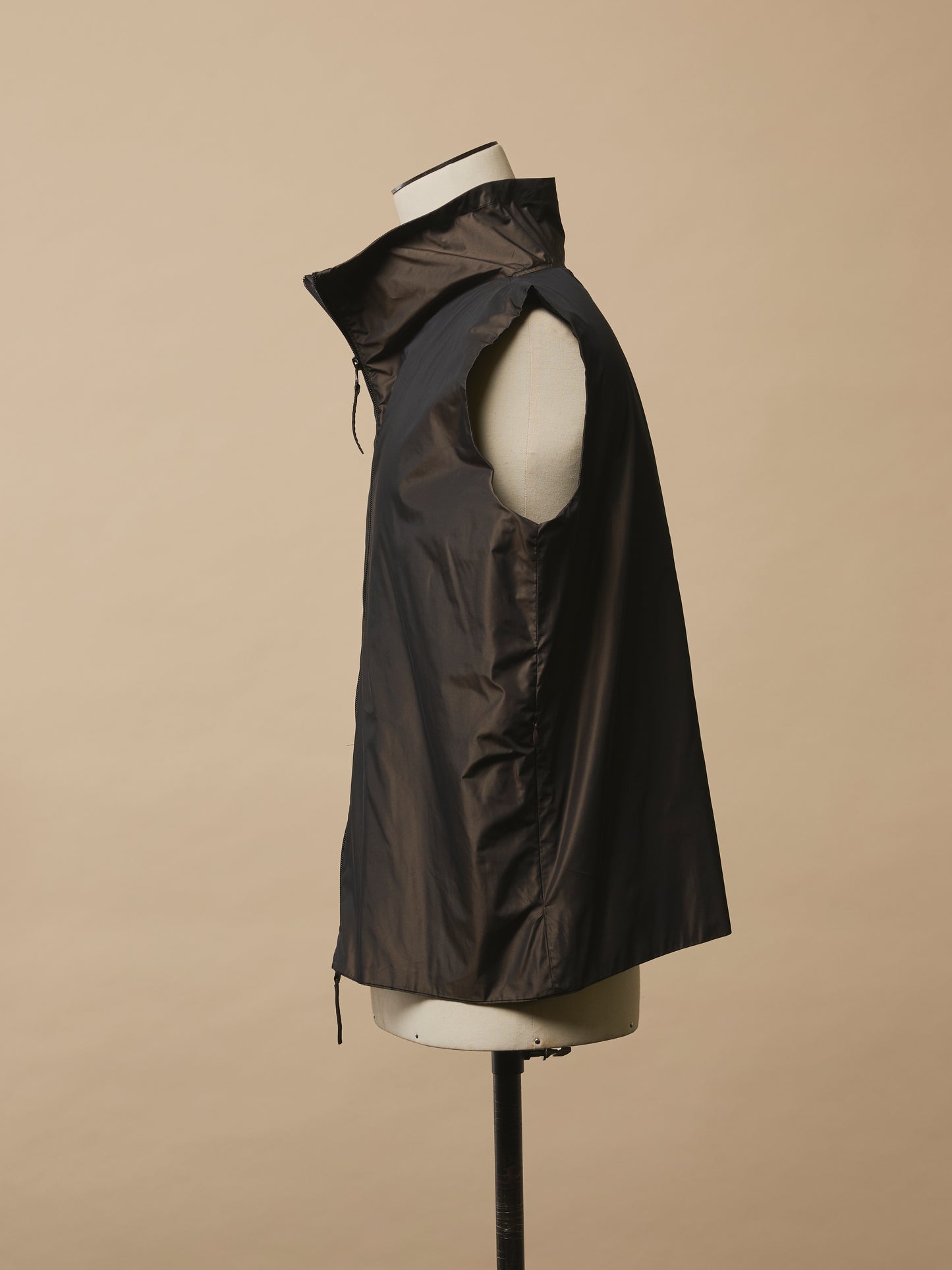 Heidegger Vest in Nylon
