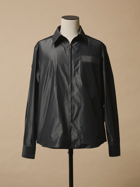 Oversized shirt zipper
